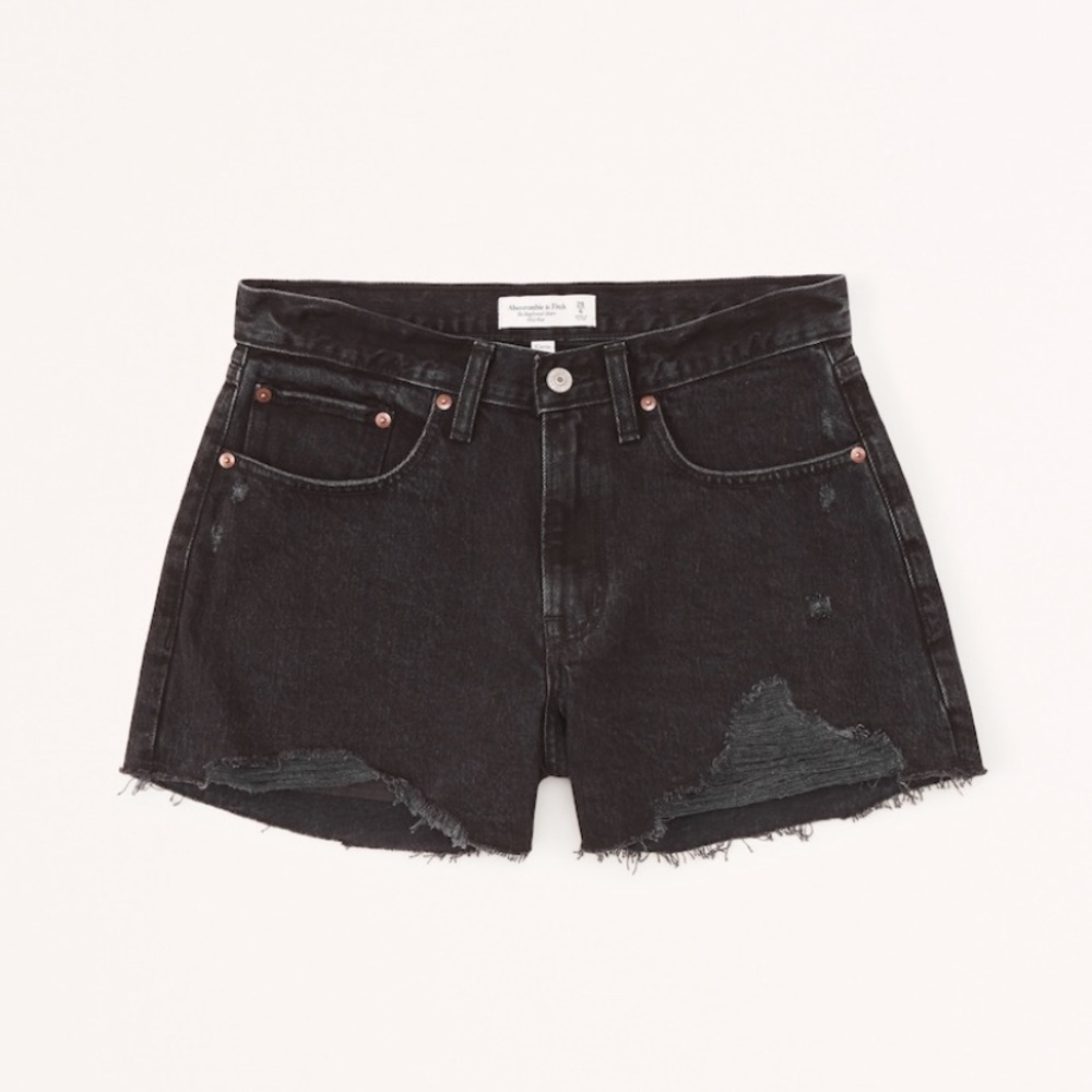 Brand new with Tags, Abercrombie and Fitch Curve Love Mid Rise Boyfriend Shorts